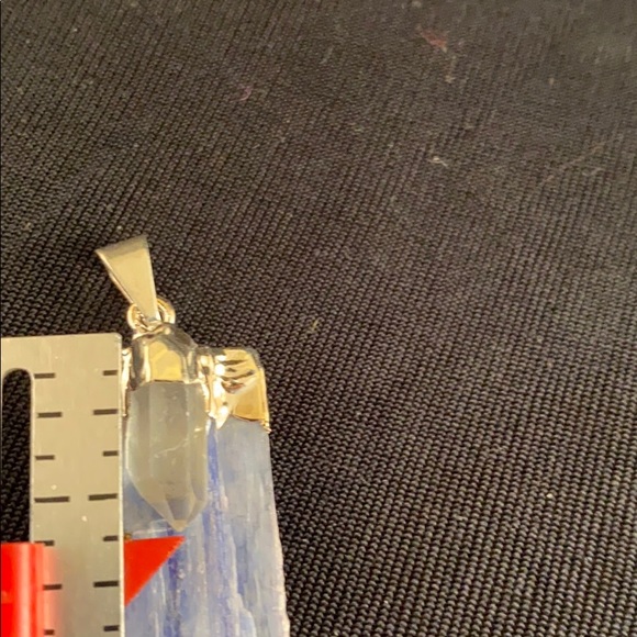 Blue kyanite & quartz crystal pendant - Picture 3 of 4